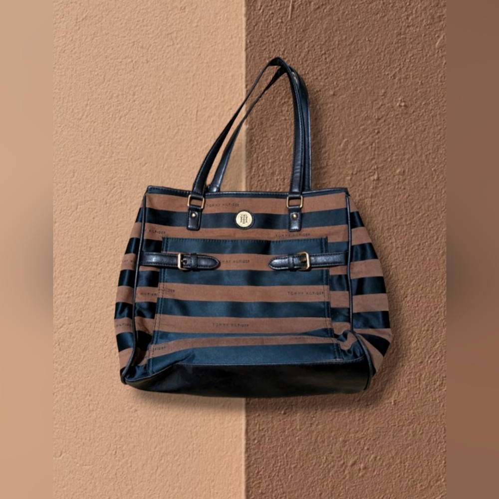 Tommy Hilfiger Purse
